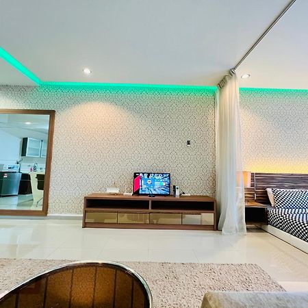 Regalia Suites & Residence By Enjoy Your Stay كوالالمبور المظهر الخارجي الصورة